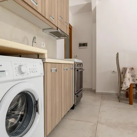 公寓式酒店 Oresti Sarandë