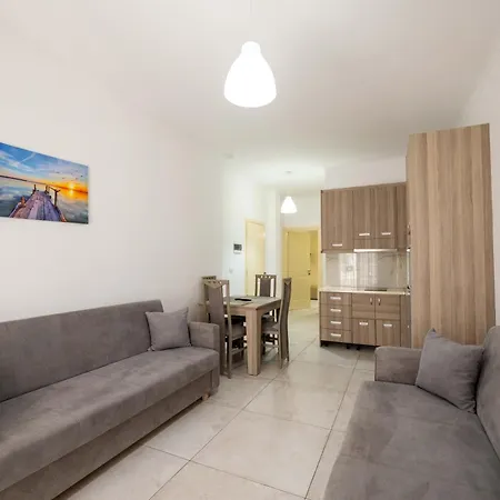 Apart-hotel Oresti Sarandë