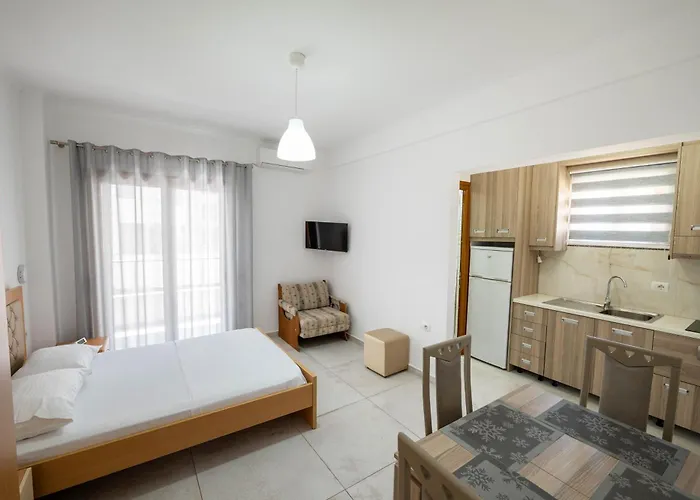 公寓式酒店 Oresti Sarandë