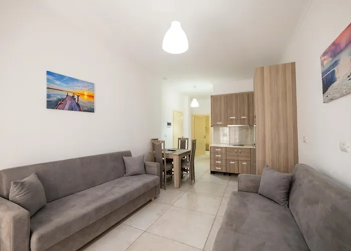 公寓式酒店 Oresti Sarandë